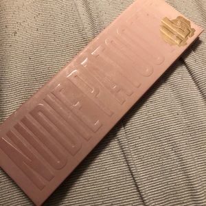 Laura lee nudie patootie